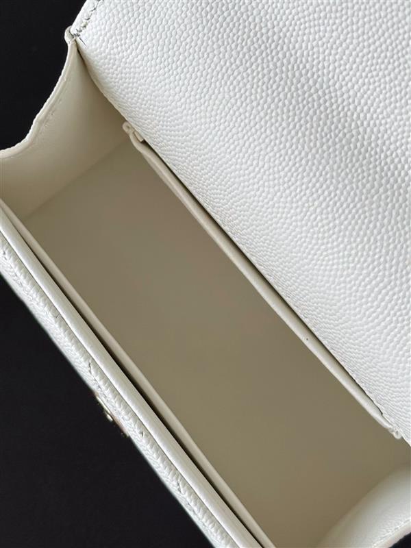 2026127215015160 570